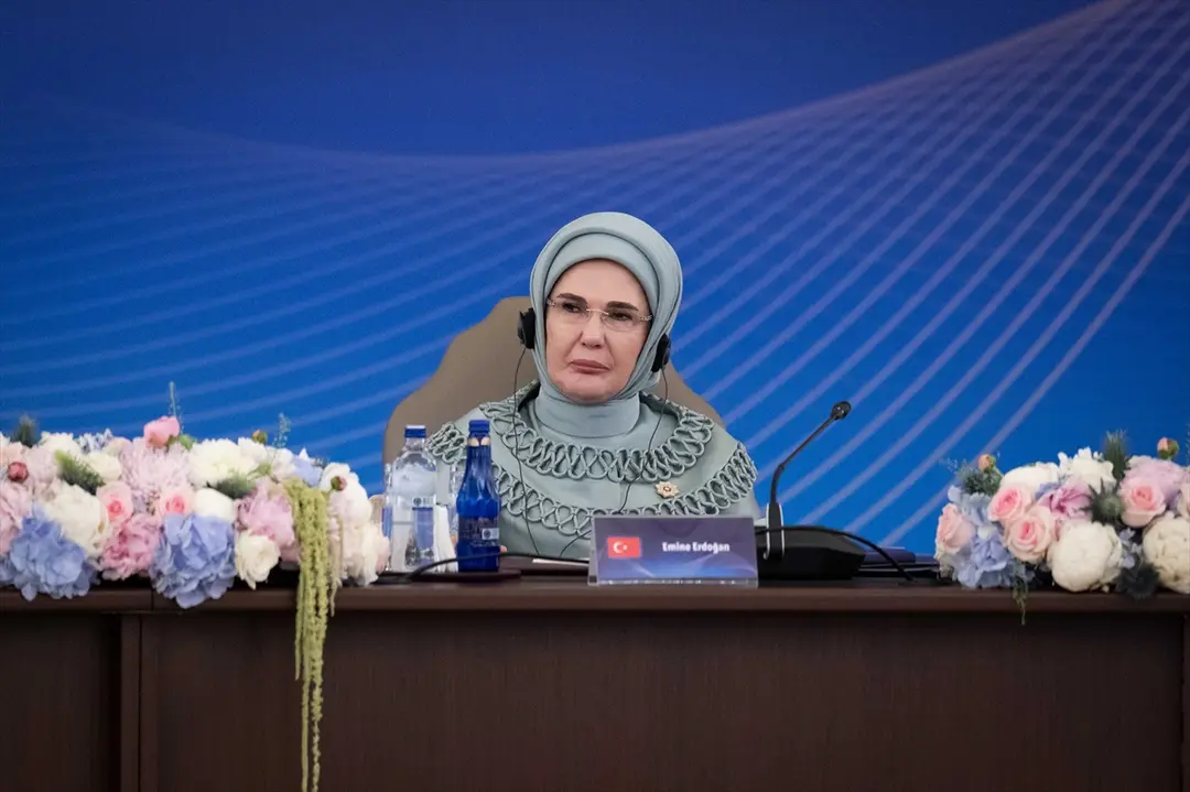 NATO ANKARA ZİRVESİ - Emine Erdoğan, NATO marjında lider eşleriyle Çankaya Köşkü'nde bir araya geldi: