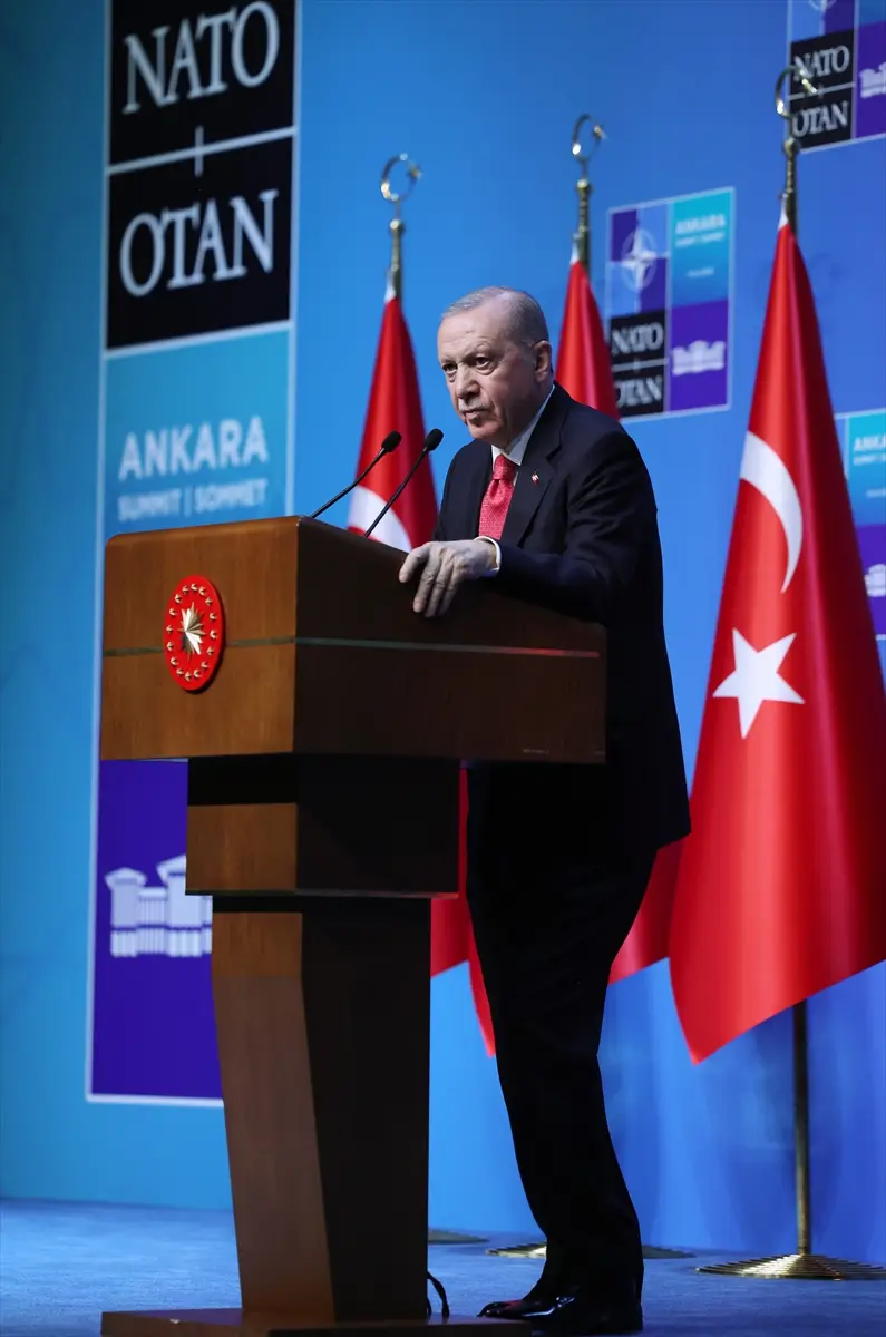 NATO ANKARA ZİRVESİ - Cumhurbaşkanı Erdoğan, NATO Liderler Zirvesi sonrası basın toplantısı düzenledi: (1)