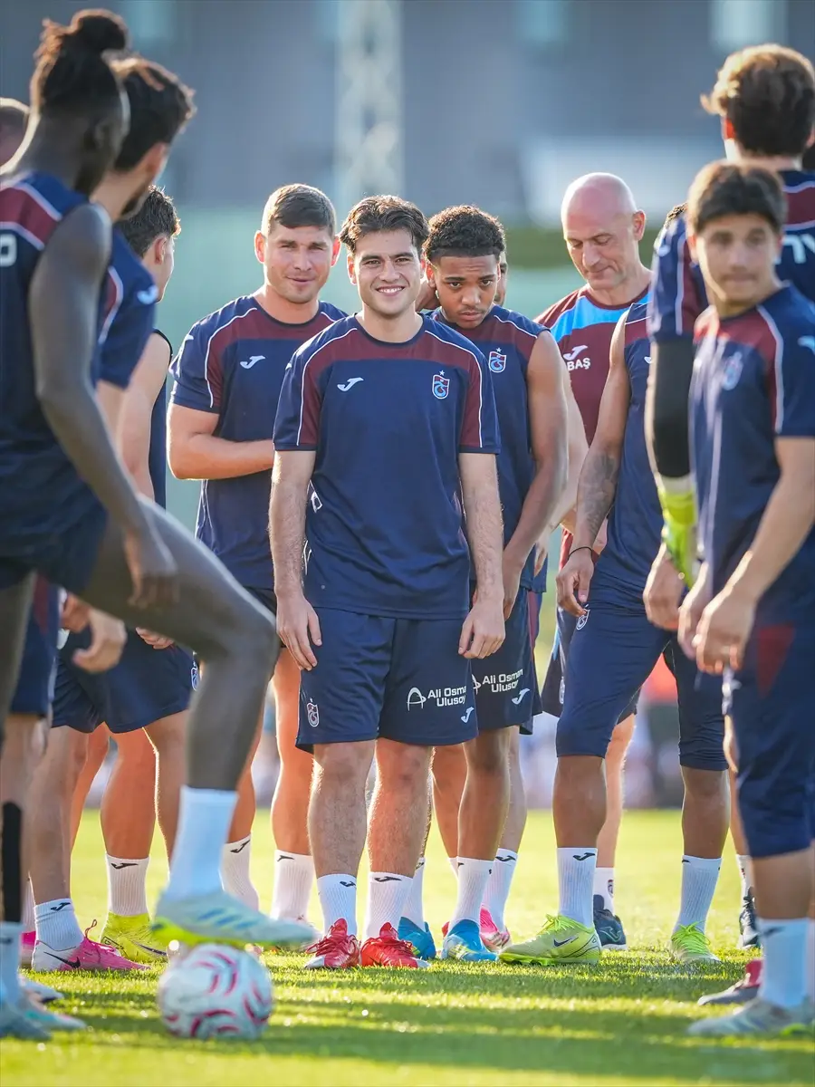 Trabzonspor: Yeni sezona çift antrenmanla hazırlanıyor
