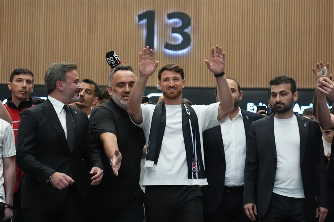 Salih Özcan: Beşiktaş'ta şampiyon olmak istiyorum