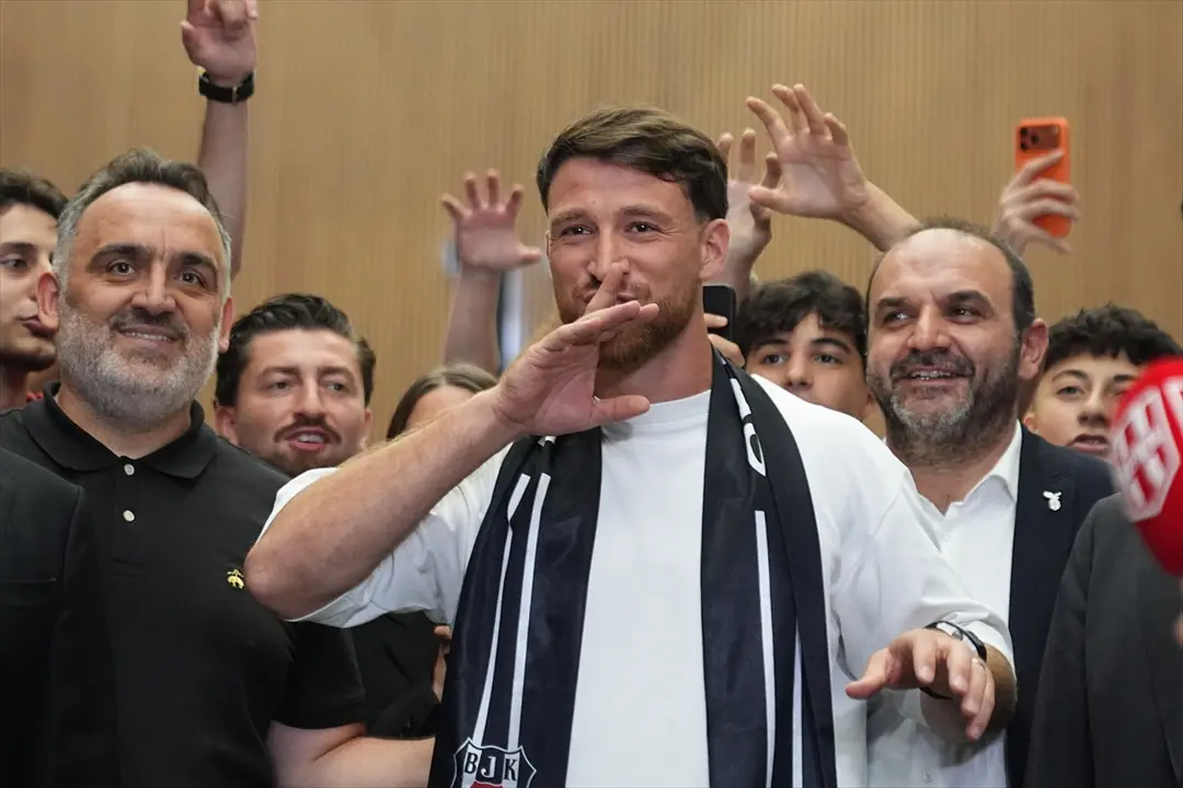 Salih Özcan: Beşiktaş'ta şampiyon olmak istiyorum
