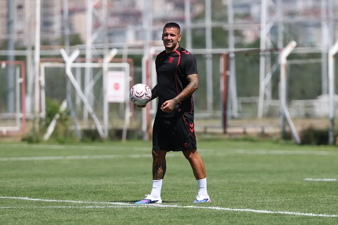Sivasspor: Yeni sezona hazırlıklar sürüyor