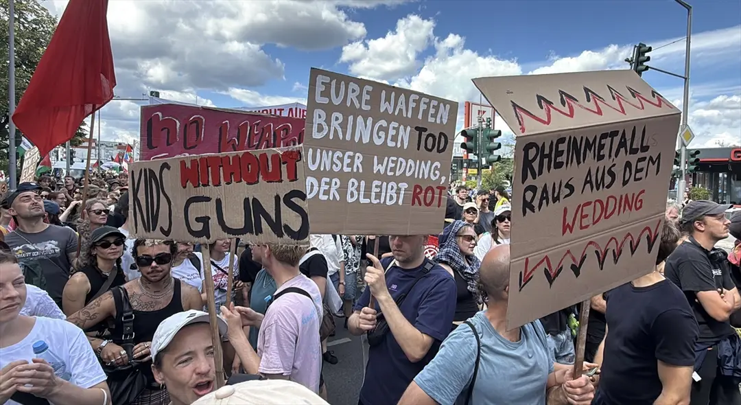 Berlin'de Rheinmetall protestosunda gözaltılar