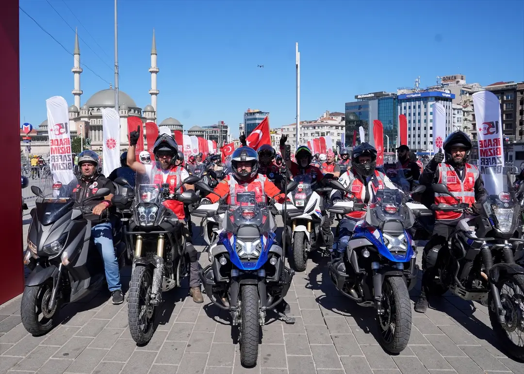 Bakan Bak: 15 Temmuz'da millet iradesi kazandı