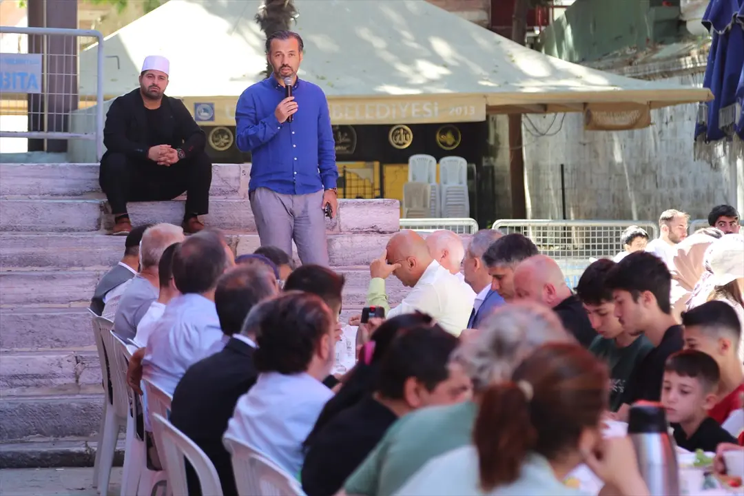 15 Temmuz gazileri ve şehit yakınları Üsküdar'da anıldı