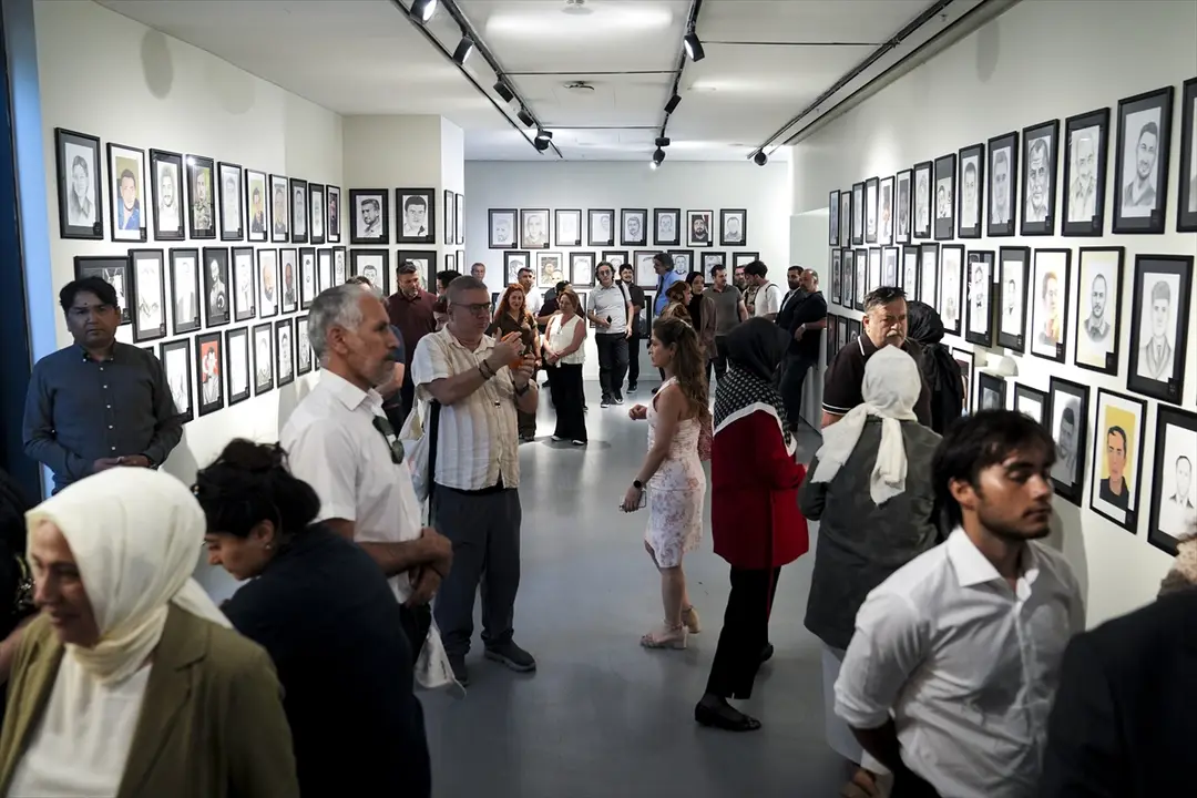 253 Şehit 253 Portre sergisi AKM'de açıldı