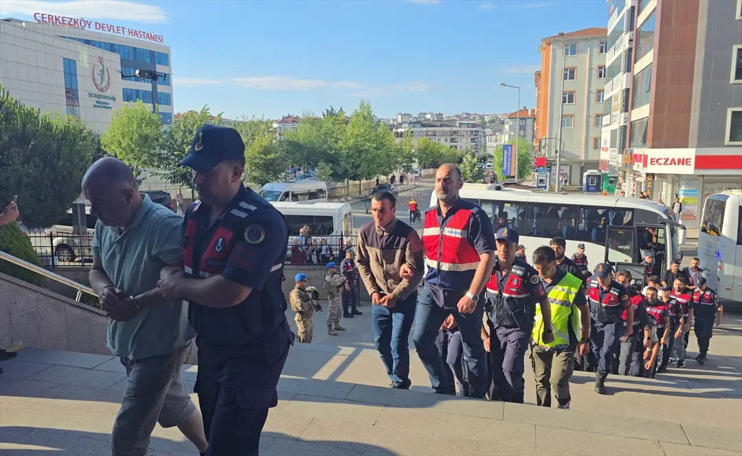 Tekirdağ merkezli bahis operasyonunda 26 şüpheli adliyede