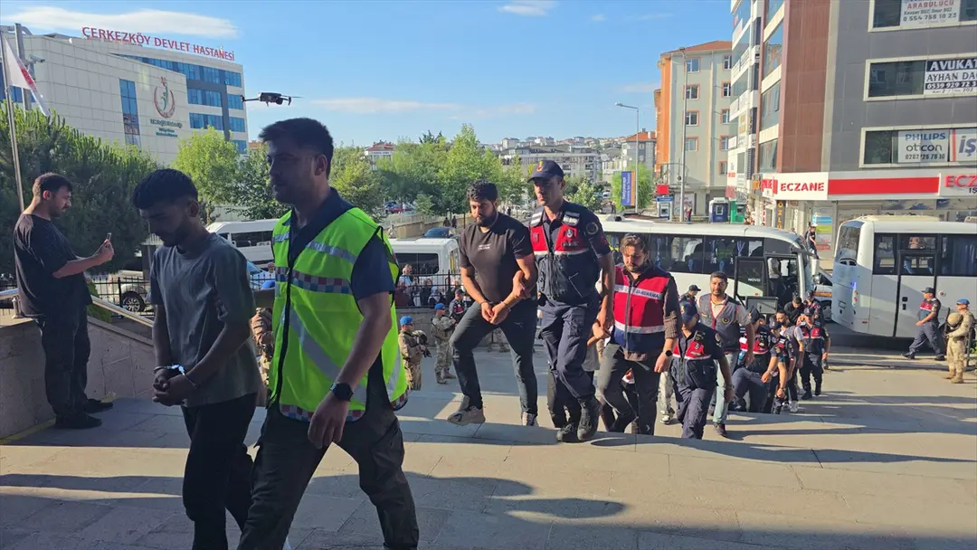 Tekirdağ merkezli bahis operasyonunda 26 şüpheli adliyede