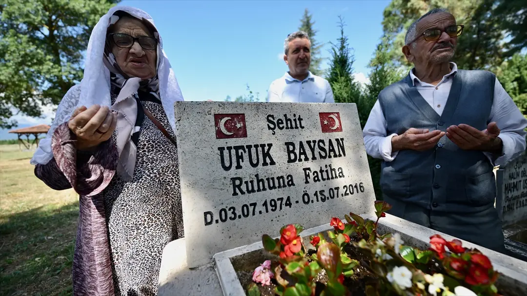 Huzurevi sakinleri şehit Baysan'a hatim hediye etti