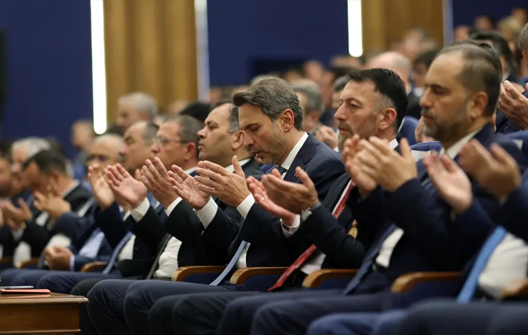 Bayraktar: 15 Temmuz'da dahili ve harici düşmanlarla karşılaştık