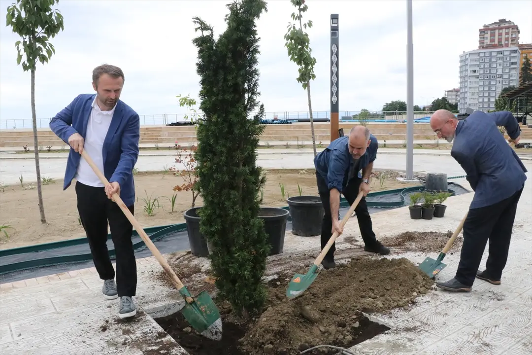 15 Temmuz Panelleri Trabzon ve Rize'de Yapıldı