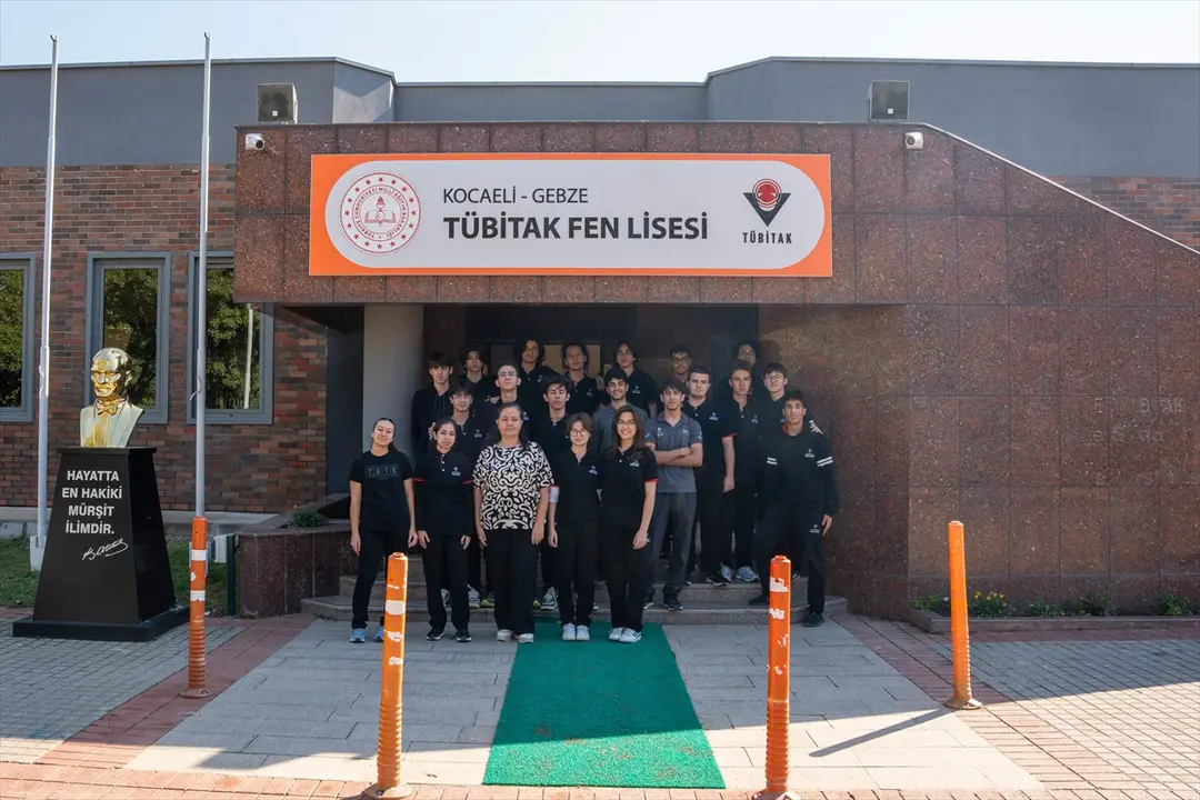 TÜBİTAK Fen Lisesi başvuruları bugün bitiyor