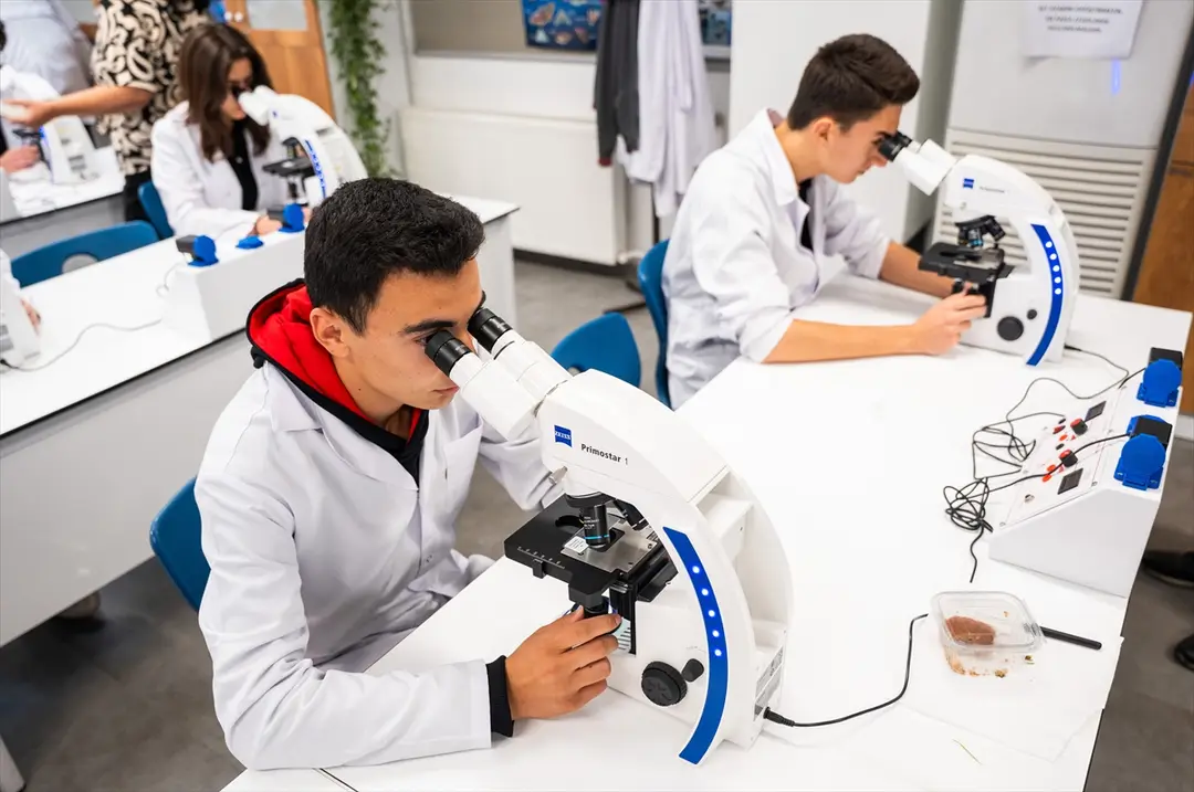 TÜBİTAK Fen Lisesi başvuruları bugün bitiyor