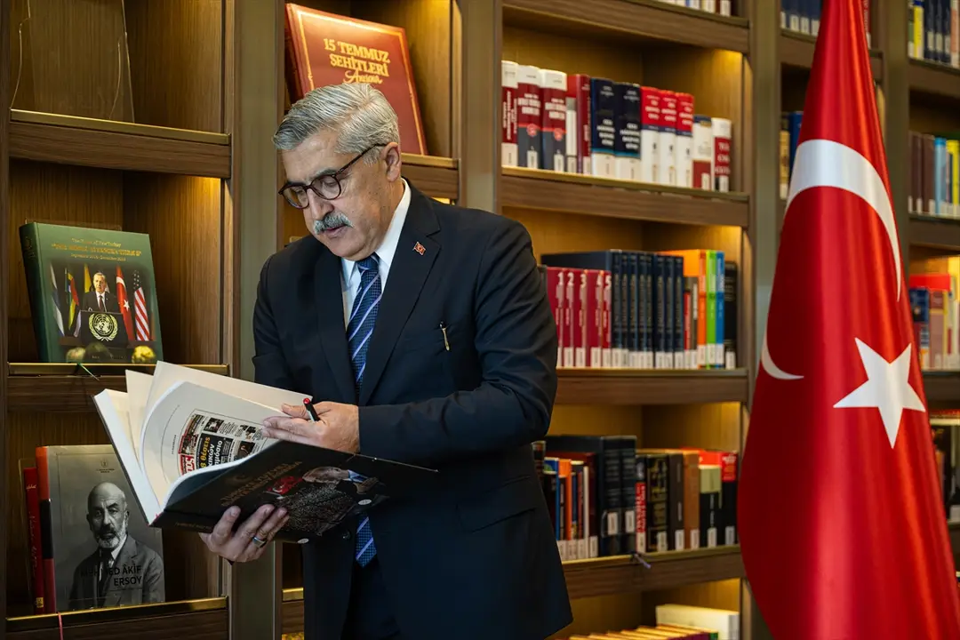Yayman: Millet darbe girişimine karşı demokrasisine sahip çıktı