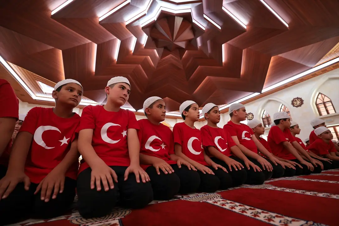 Somuncu Baba Külliyesi'nde 15 Temmuz şehitleri anıldı
