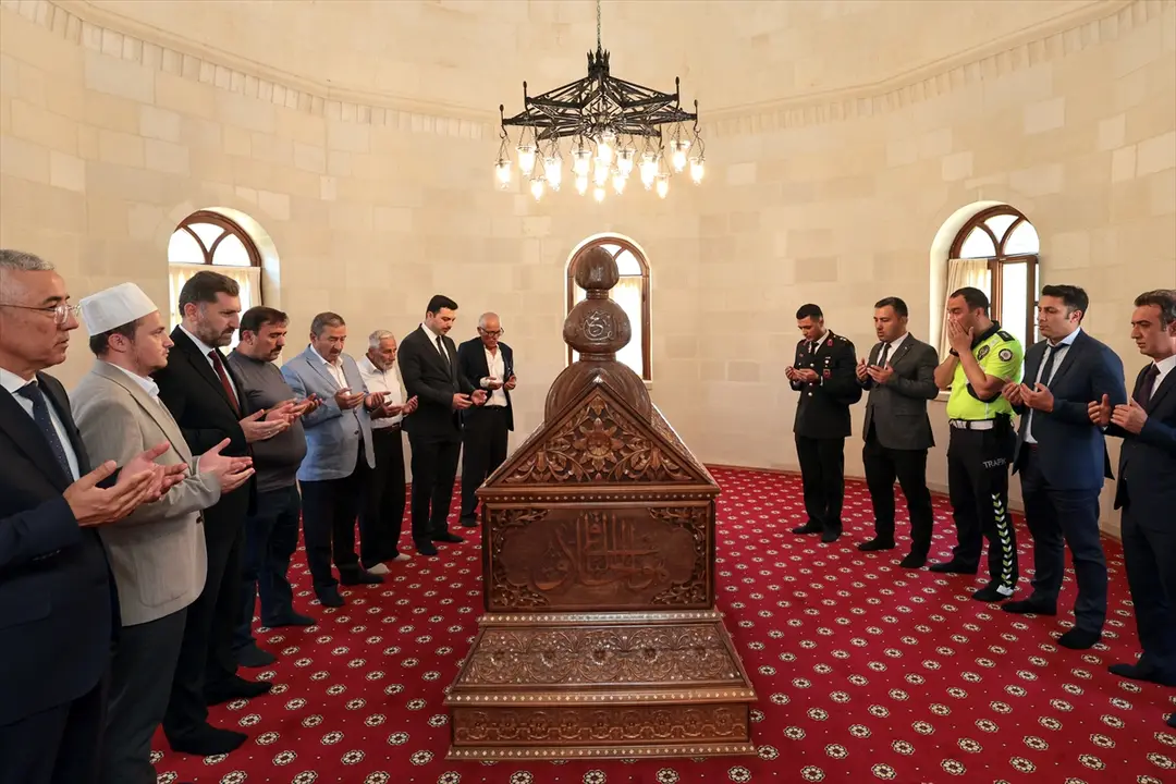 Somuncu Baba Külliyesi'nde 15 Temmuz şehitleri anıldı
