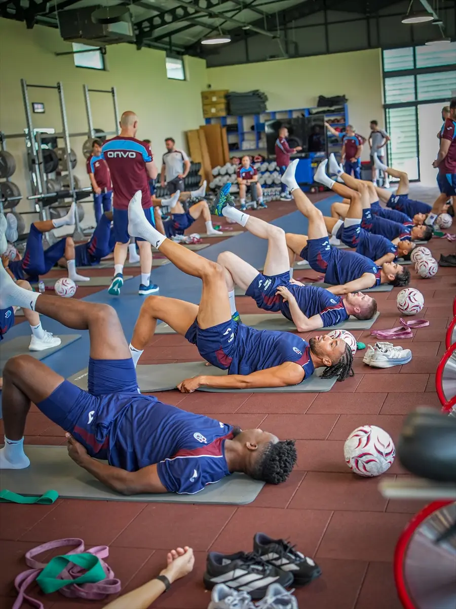 Trabzonspor: Yeni sezona çift antrenmanla hazırlanıyor