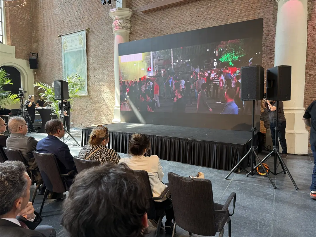 Amsterdam'da 15 Temmuz paneli yapıldı