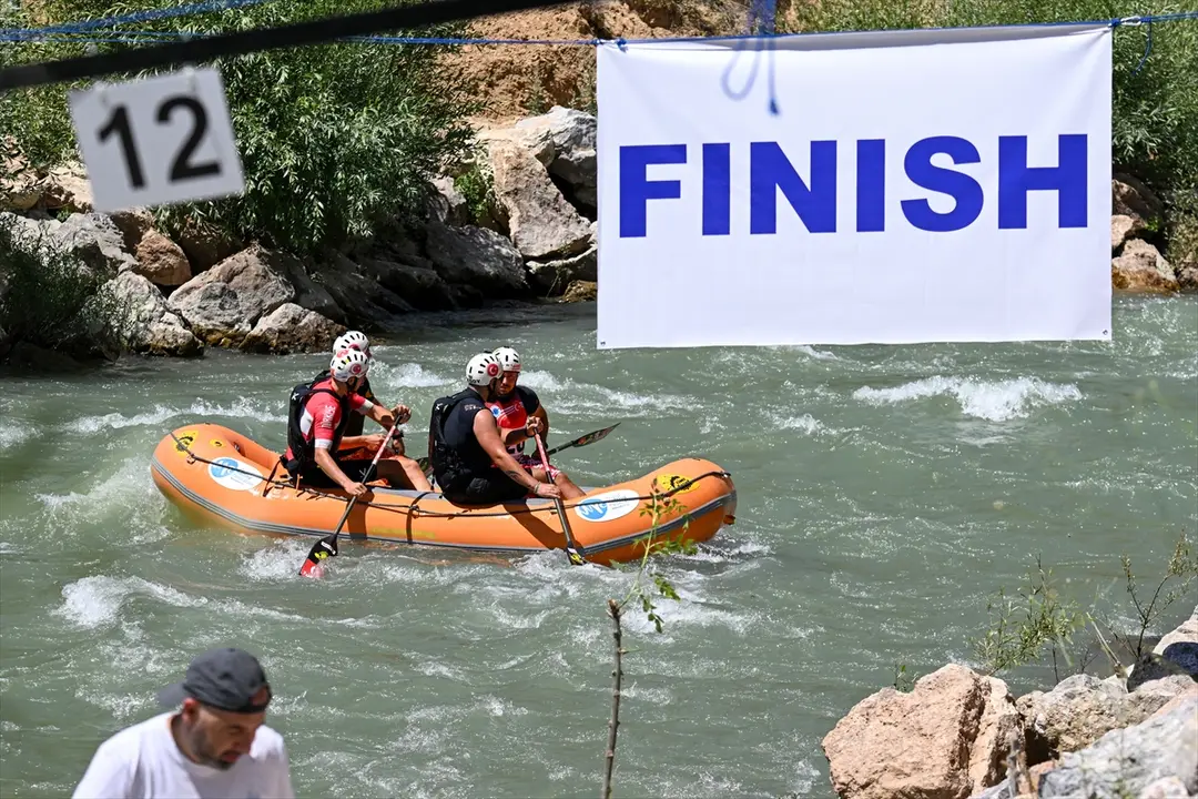Türkiye Rafting Şampiyonası Van'da Başladı