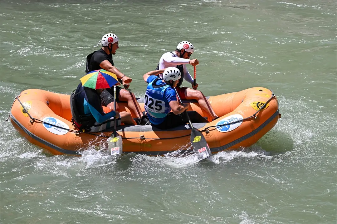 Türkiye Rafting Şampiyonası Van'da Başladı