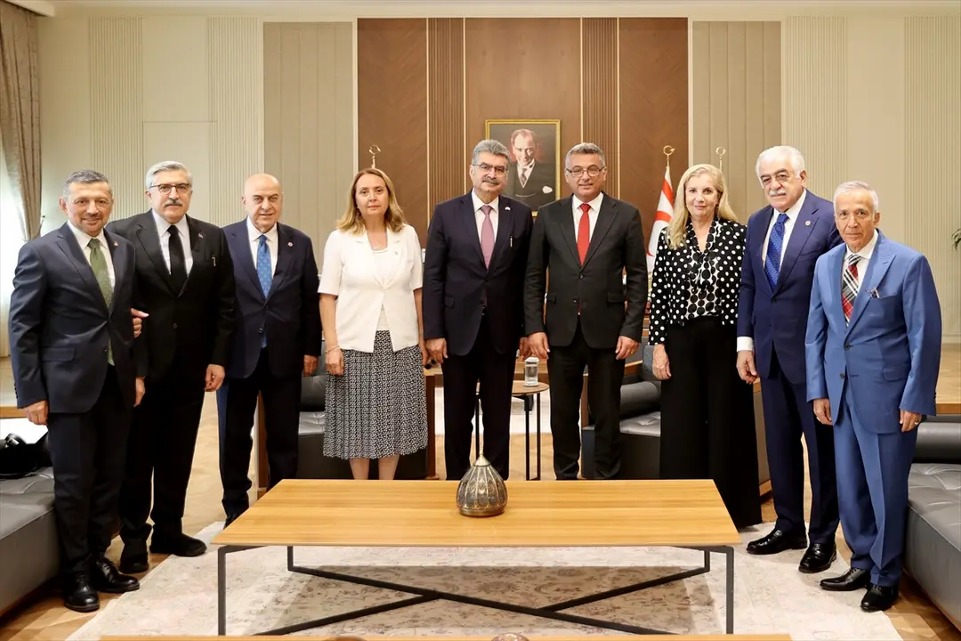 KKTC Cumhurbaşkanı Erhürman: Dostluk Grubu heyetini kabul etti