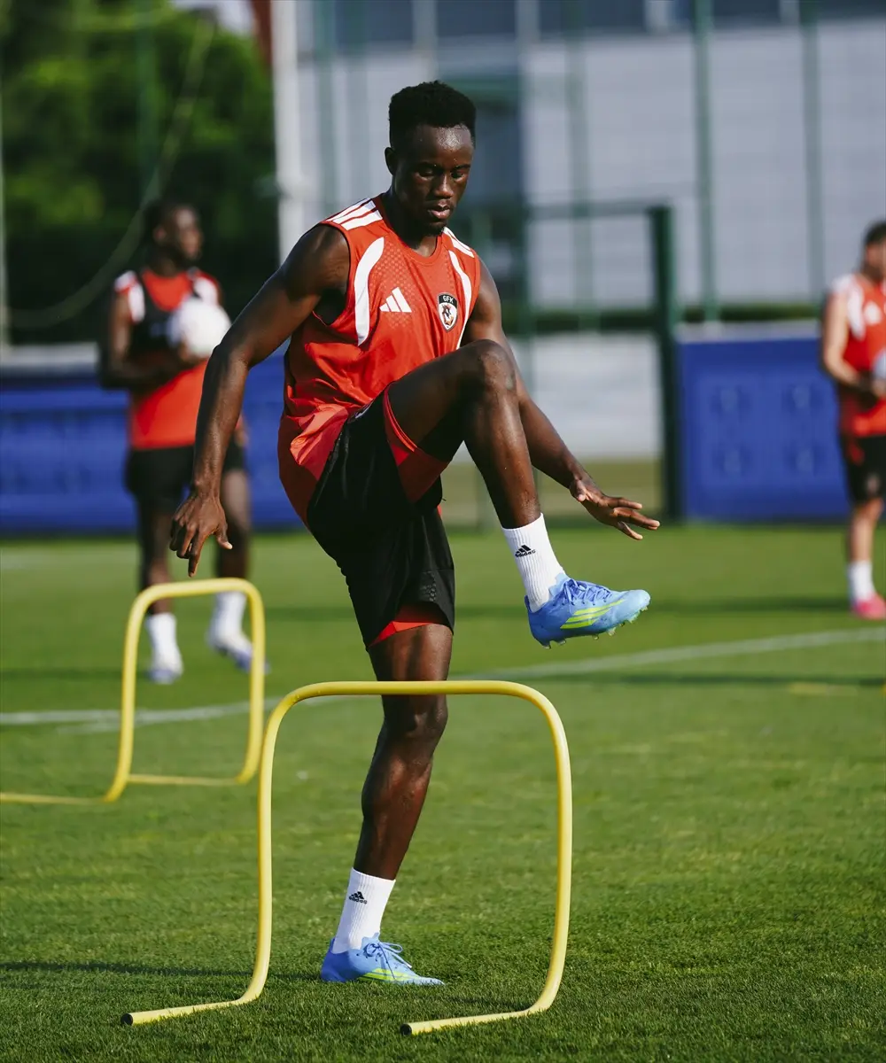 Gaziantep FK: Belgrad'da ikinci etap kampı sürüyor
