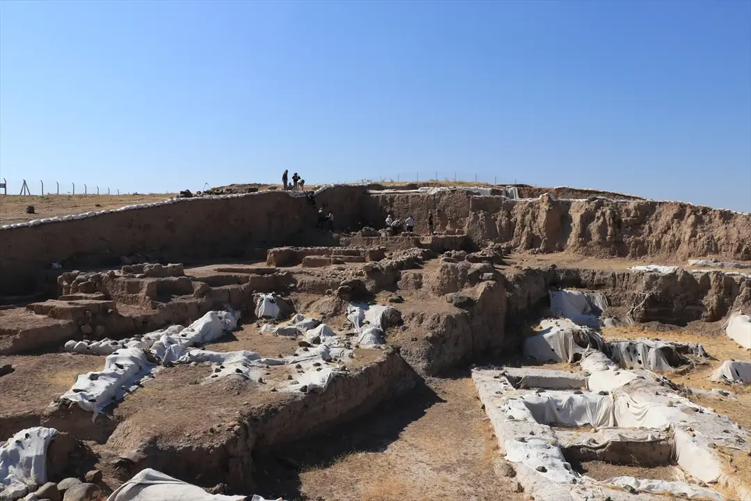 Prof. Dr. Atilla Engin: Oylum Höyük'te yeni belgeler hedefleniyor