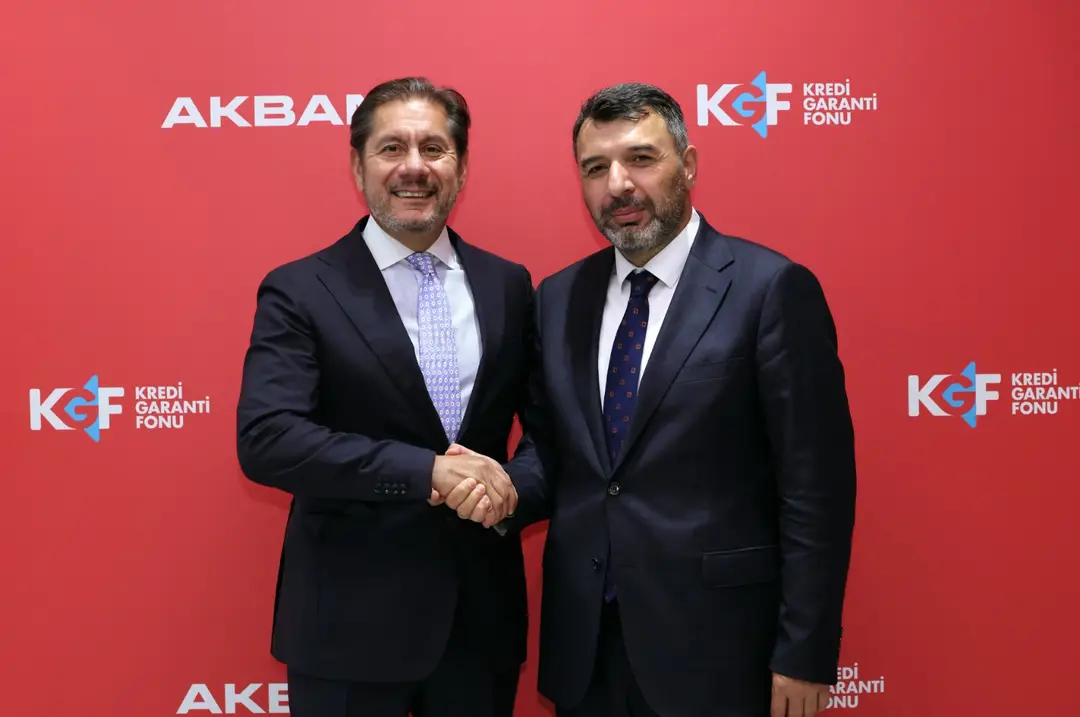 Kaan Gür: KOBİ'ler Dijital KGF Kredisine Akbank Mobil'den Erişecek