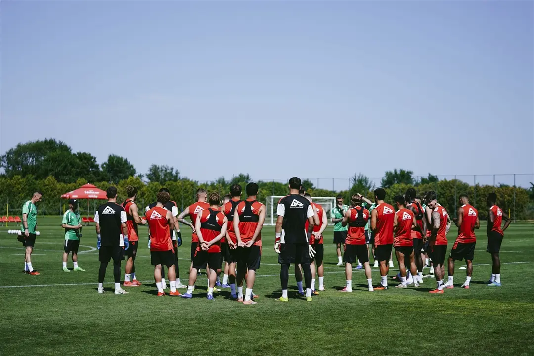 Gaziantep FK: Sezon hazırlıkları Belgrad'da devam ediyor