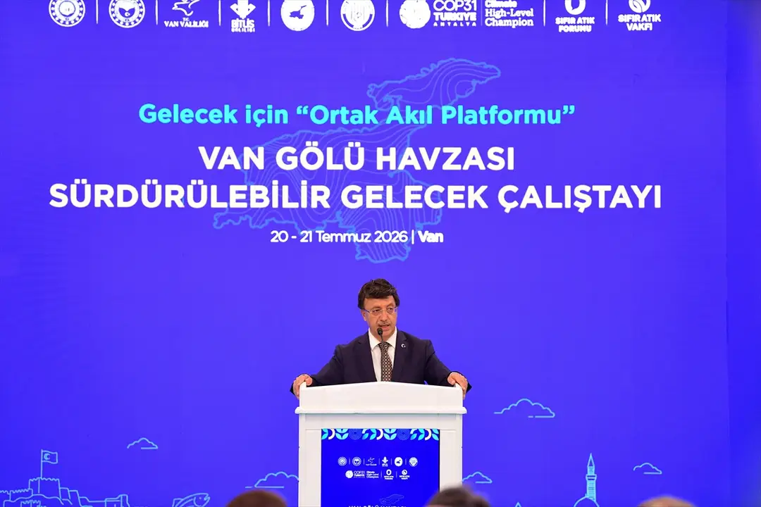 Bakan Yardımcısı Burak Demiralp: Van Gölü tehditlere direniyor