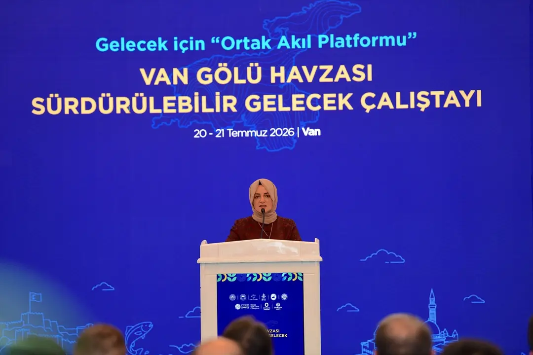 Bakan Yardımcısı Burak Demiralp: Van Gölü tehditlere direniyor