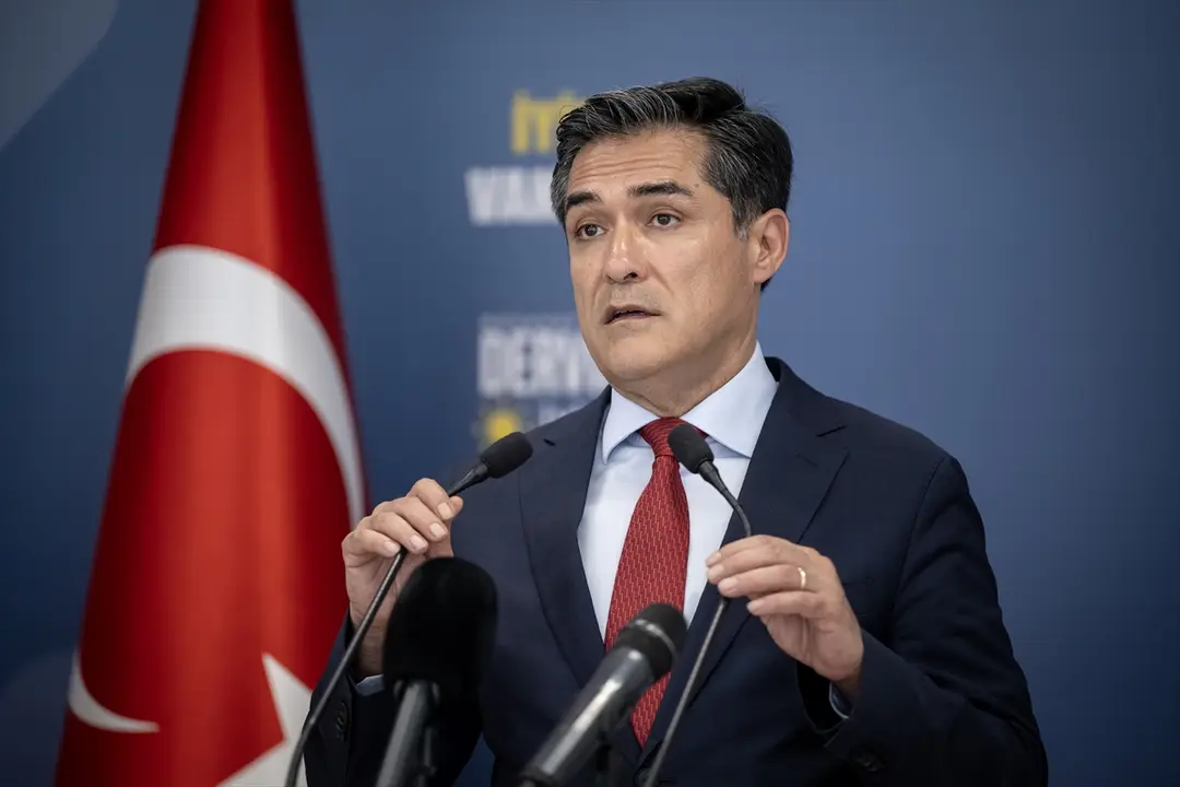 Buğra Kavuncu: Kıbrıs Türk milletinin milli davasıdır
