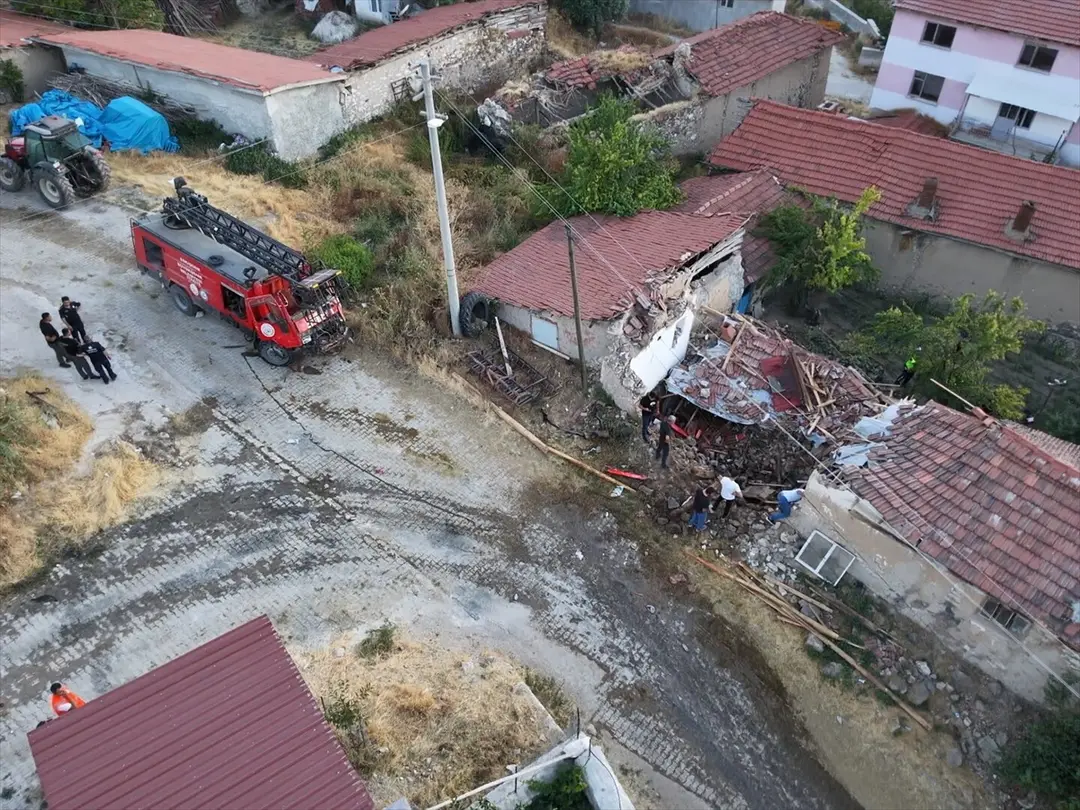 Feuerwehrauto-Unfall in Eskişehir: 3 Einsatzkräfte verletzt