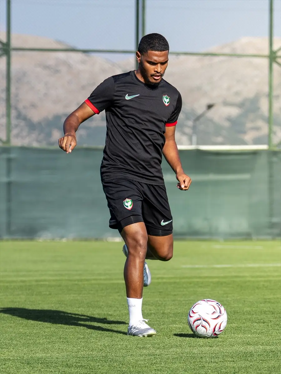 Amed Sportif Faaliyetler Begins Second Training Camp in Burdur