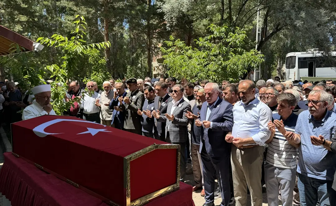 Zypern-Veteran Eşref Kabak in Bayburt auf letzte Reise verabschiedet