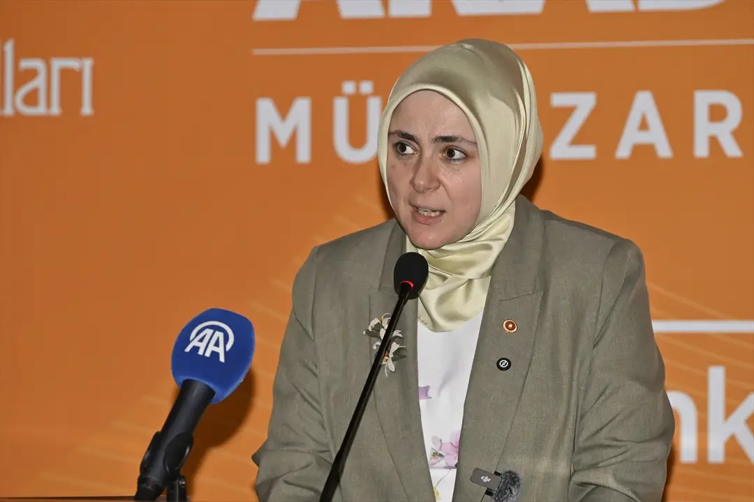 AK Partei Frauenorganisation: Frauen gestalten das Jahrhundert der Türkei