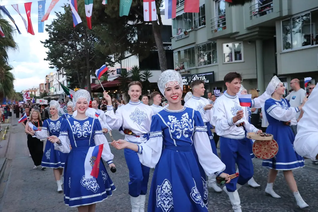 Bürgermeister Doğan: 36. Internationales Volkstanzfestival Samsun hat begonnen