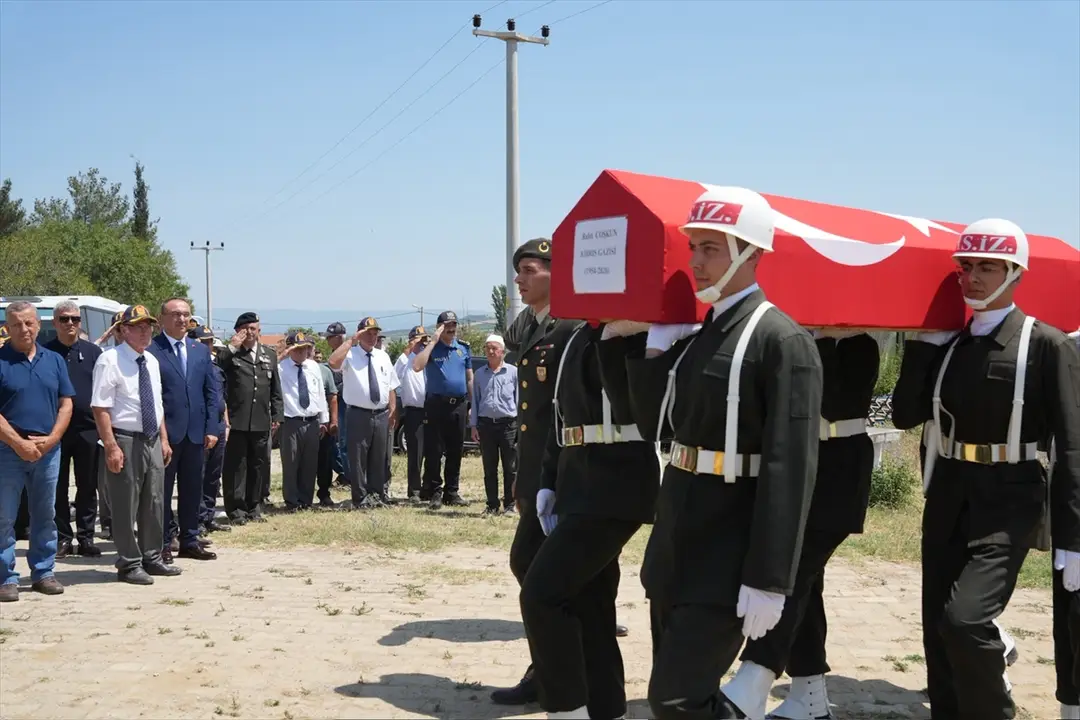 In Tekirdağ: Zypern-Veteran Rafet Coşkun auf seine letzte Reise verabschiedet