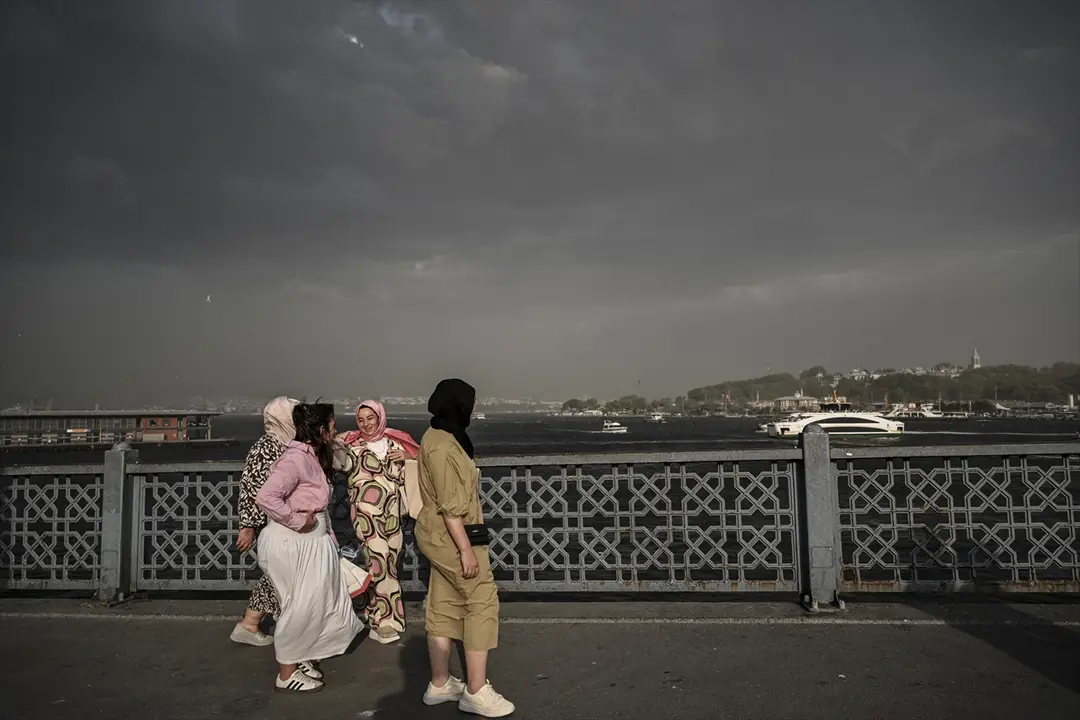 Heftiger Sturm in Istanbul: Bäume stürzten um