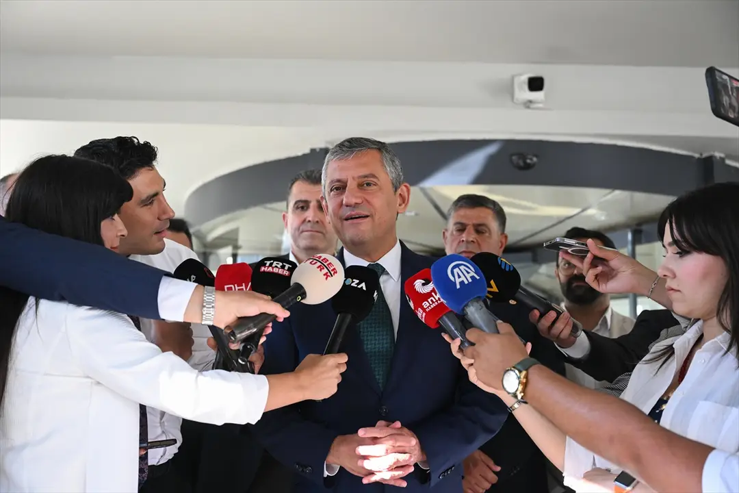 Özgür Özel: We Will Join New Party in August-September