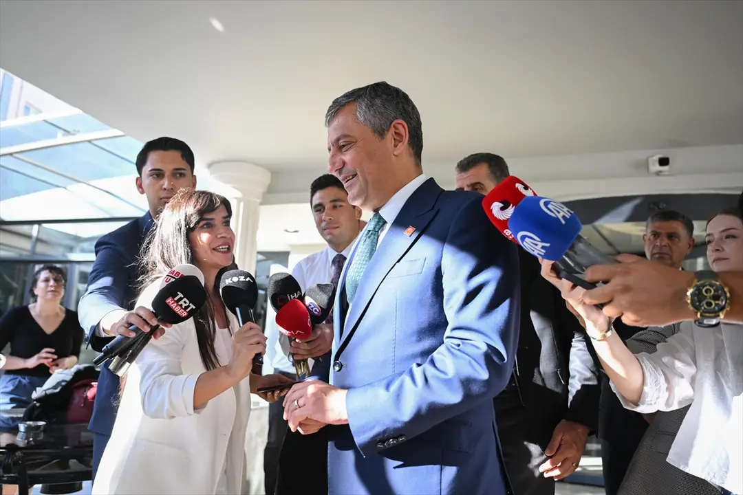 Özgür Özel: We Will Join New Party in August-September