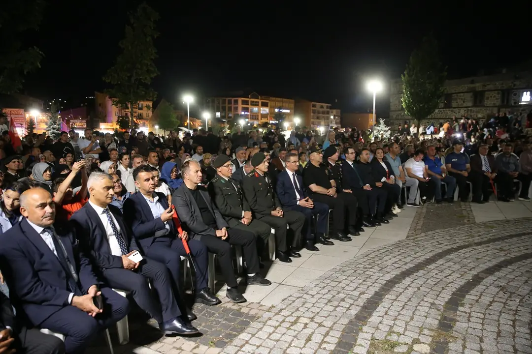 Vali Baruş: Erzurum Kongresi'nin 107. yılı coşkuyla kutlandı