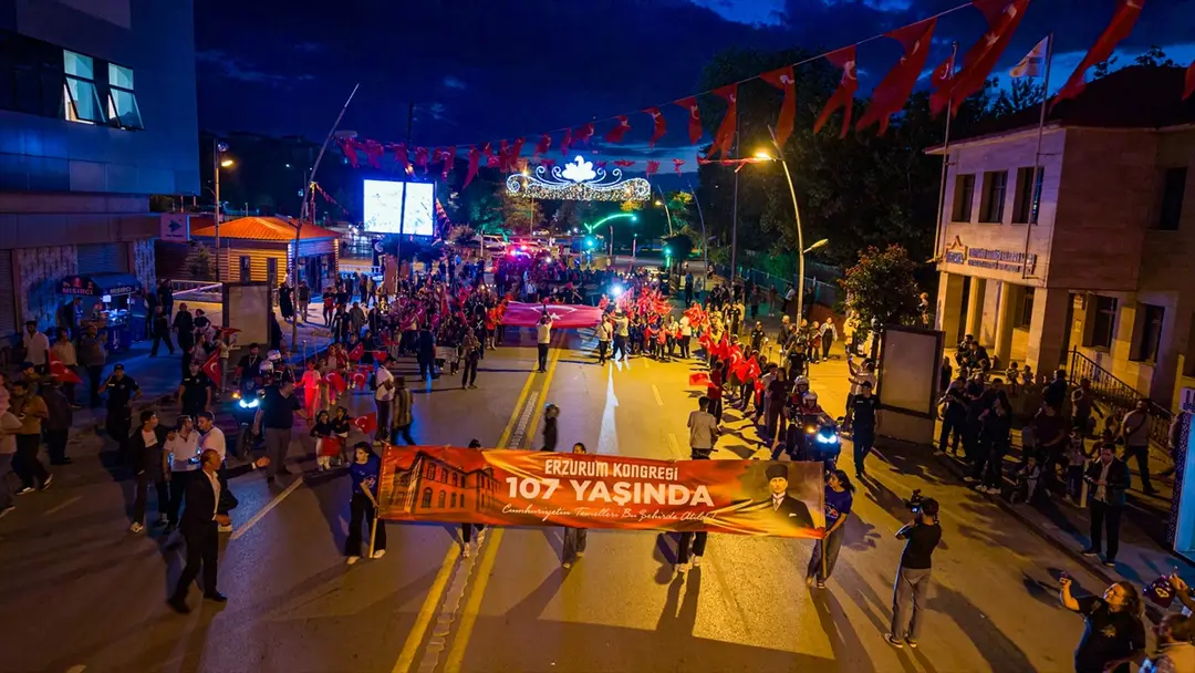 Vali Baruş: Erzurum Kongresi'nin 107. yılı coşkuyla kutlandı