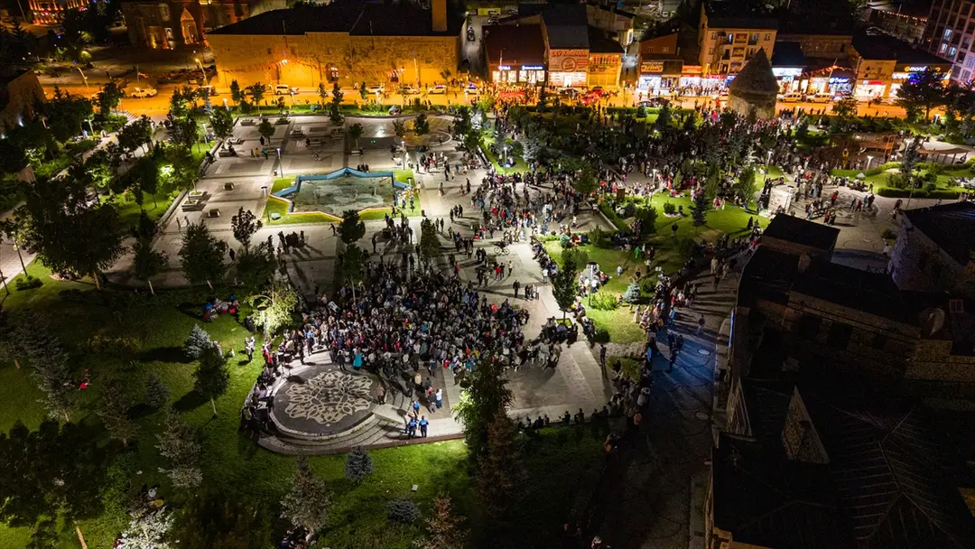 Vali Baruş: Erzurum Kongresi'nin 107. yılı coşkuyla kutlandı