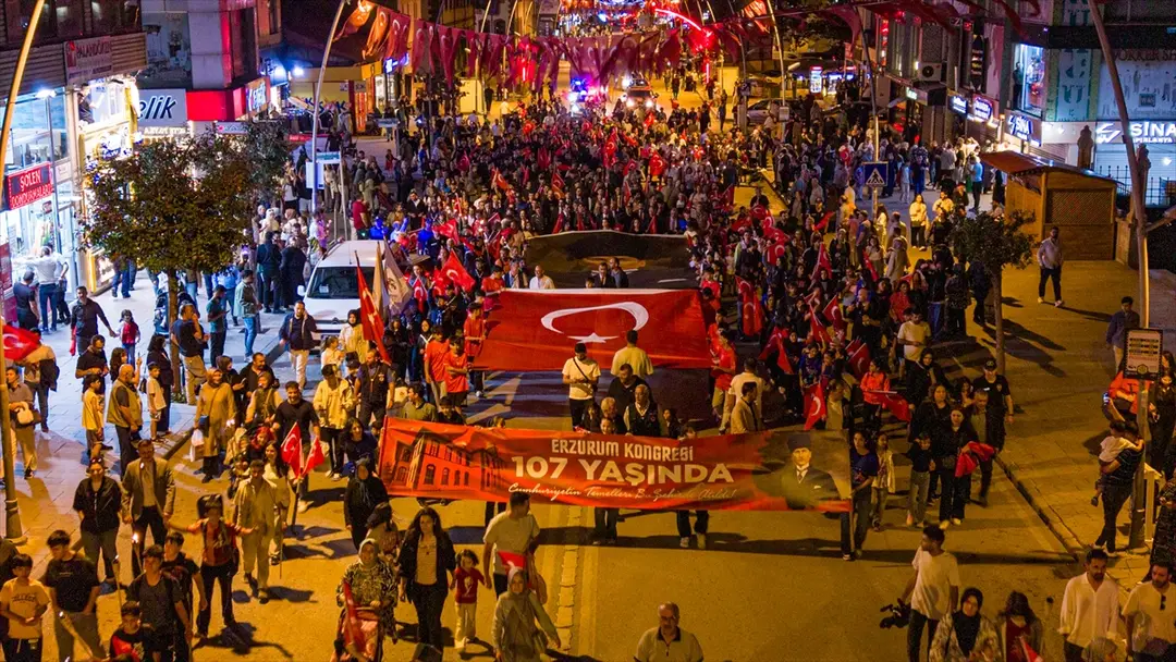 Vali Baruş: Erzurum Kongresi'nin 107. yılı coşkuyla kutlandı