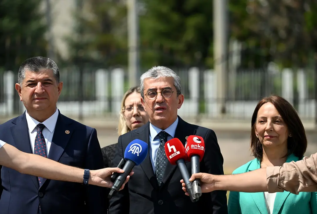CHP beantragt Aufhebung einiger Gesetze beim Verfassungsgericht