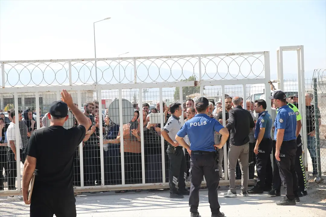 Suudi Arabistan'daki yangında ölen 4 Türk Hatay'a getirildi