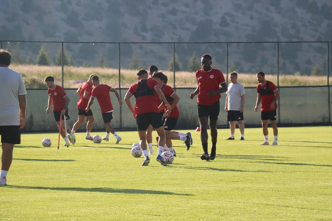 Bülent Korkmaz: Antalyaspor will zurück in die Süper Lig