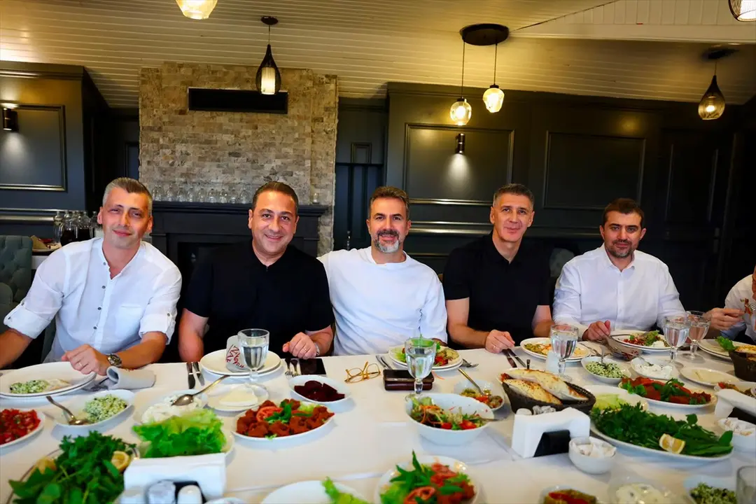 Mehmet Akif Üstündağ: Nationales Volleyballteam wird in den Finals erfolgreich sein