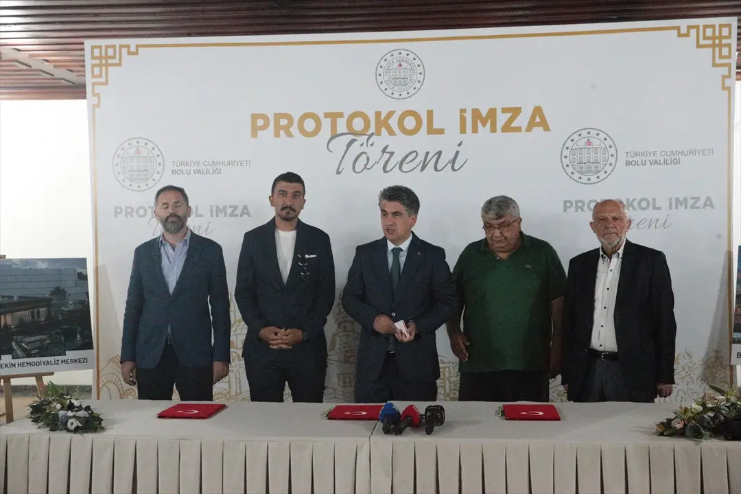 Gültekin-Familie: Namen leben in Bolu durch Bibliothek weiter